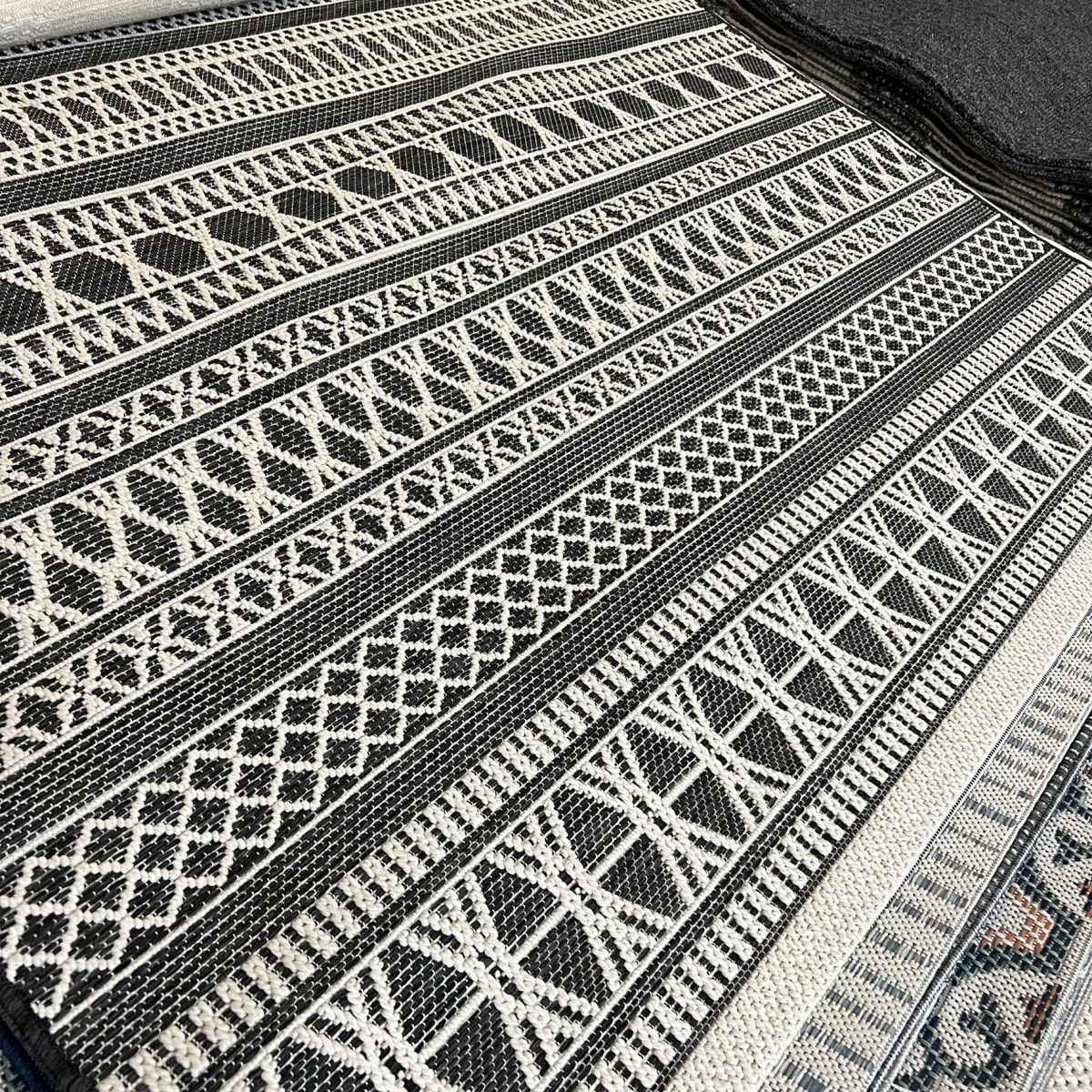 Alfombra Tribeca Black 2301