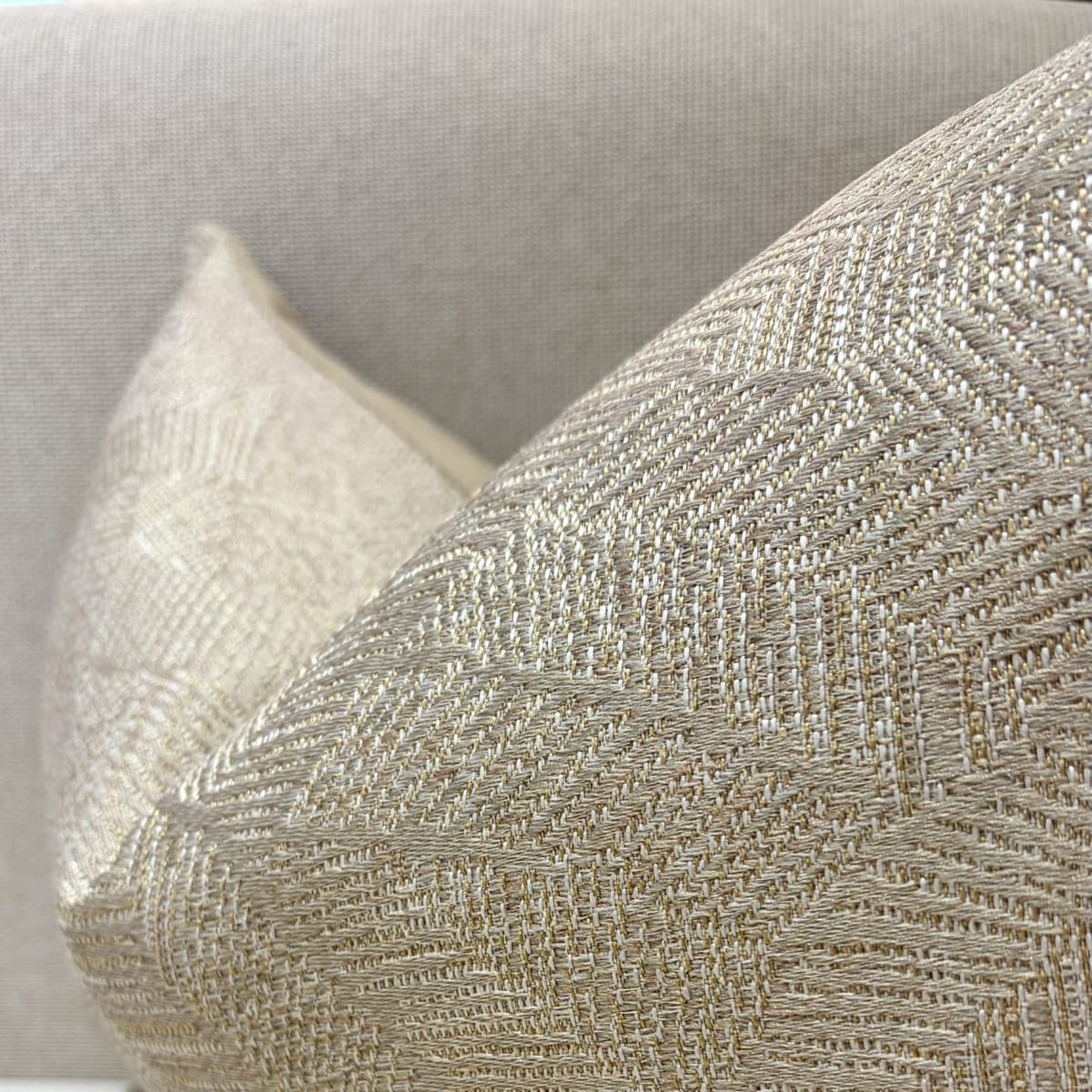 Funda de Cojín Hojas Satin Beige Rectangular4