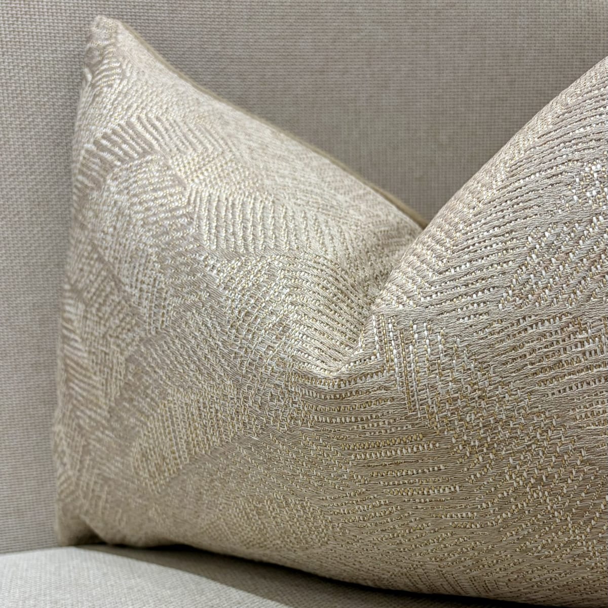 Funda de Cojín Hojas Satin Beige Rectangular5