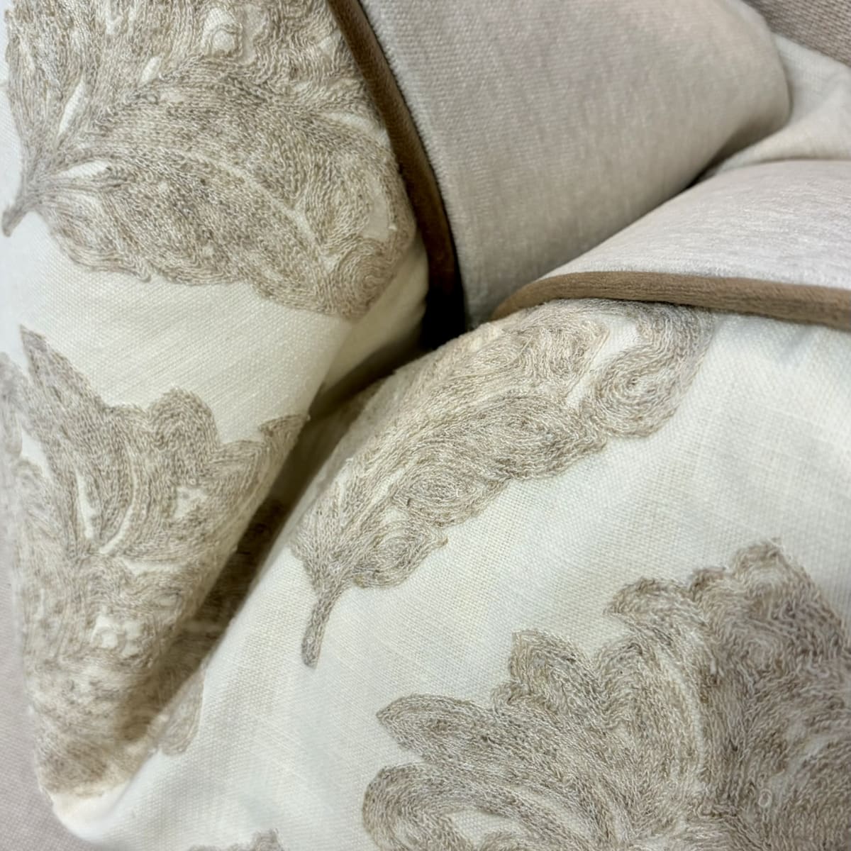 Funda de Cojín Medallón Perla6