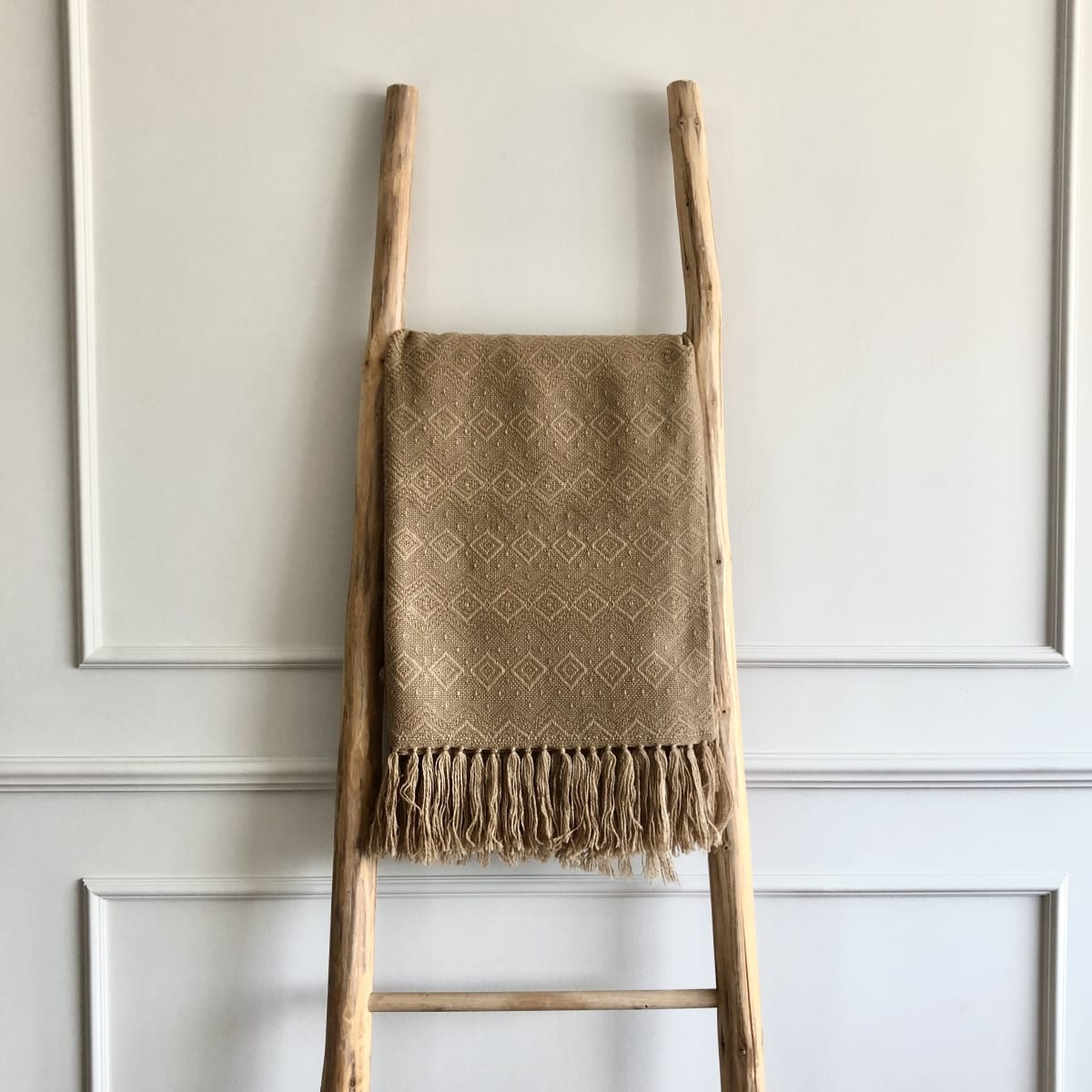 Manta Adán Camel1