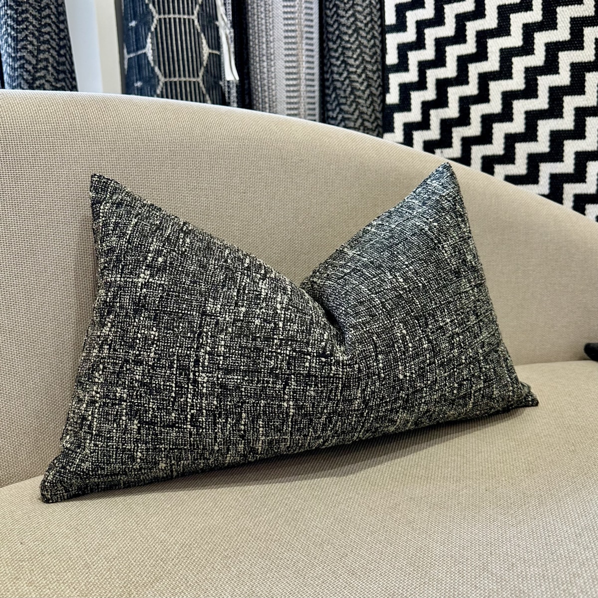 Funda de Cojín Camila Negro Rectangular1