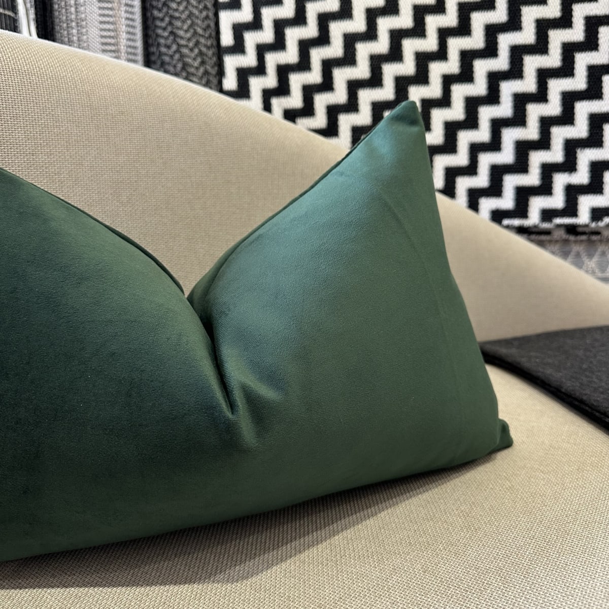 Funda de Cojín Terciopelo Verde Esmeralda Rectangular2