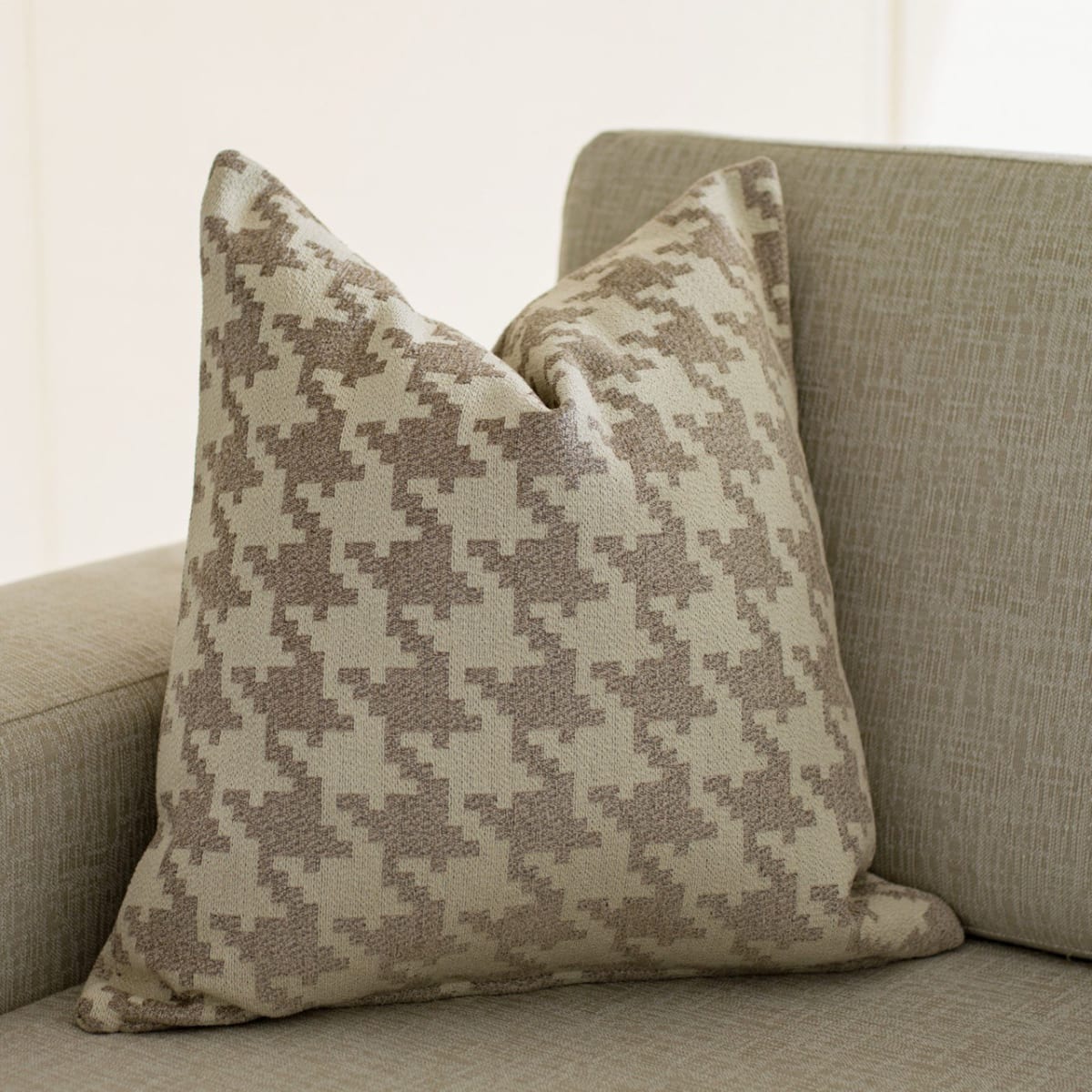 Cojín Vichy beige1