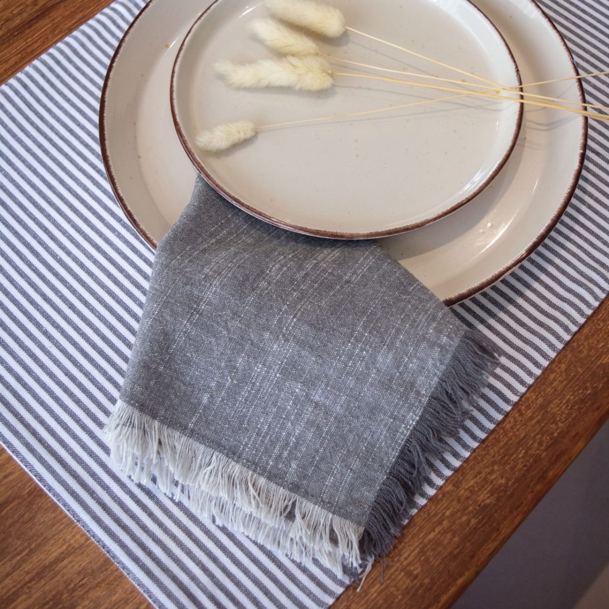 Set Servilleta Toscana Charcoal Grey1