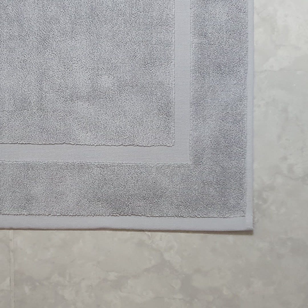 Toalla Soft Piso de Baño2