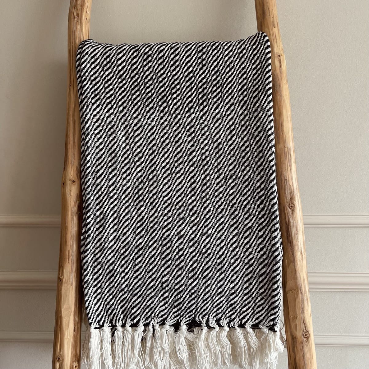 Manta Olimpia Negro1