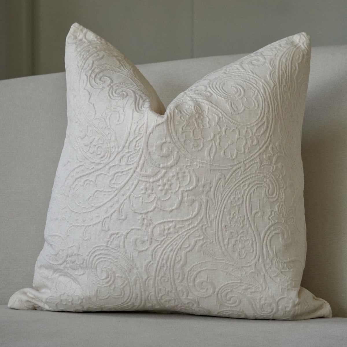 Funda de Cojín Brocado Ivory2