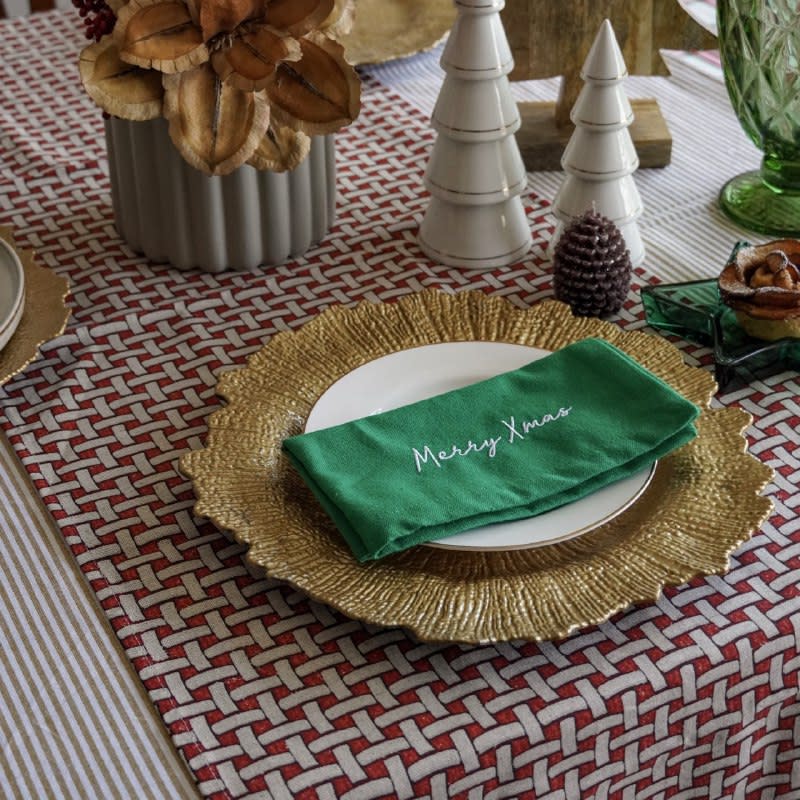 Camino de mesa Cesta2