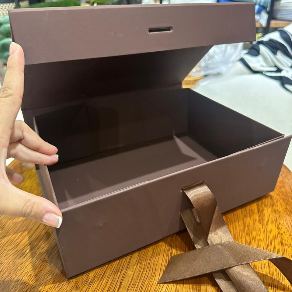 Caja de Regalo Ivanna3