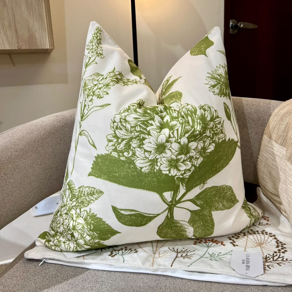 Funda cojín Hortensia verde3
