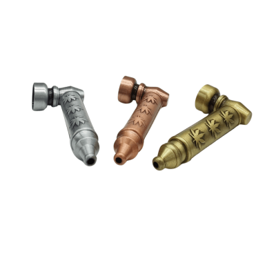 PIPA METAL RELIEVE CANNABIS 8CM