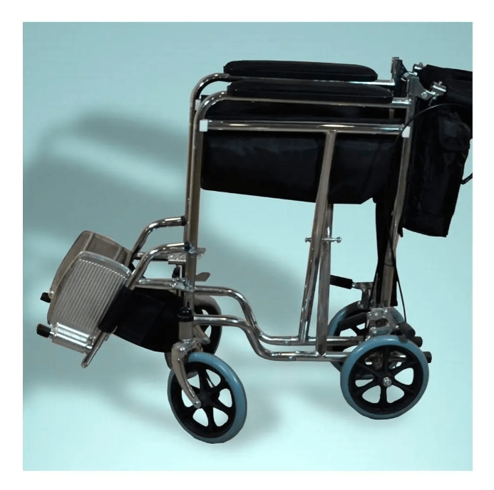 SILLA DE RUEDAS COMPACTA5