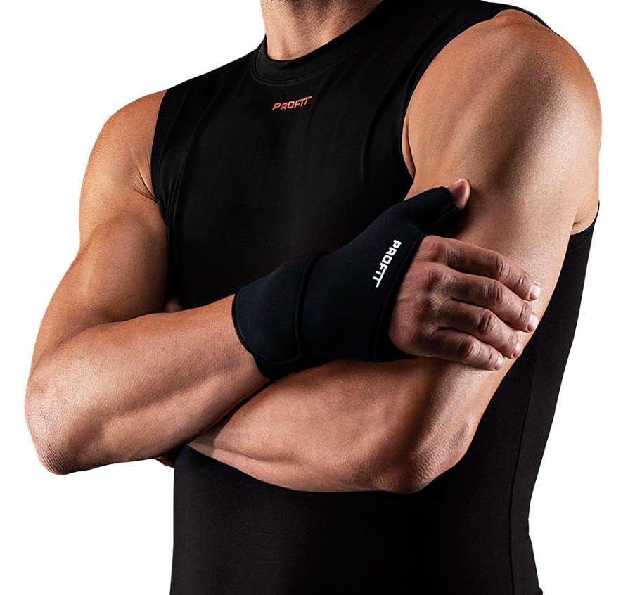 MUÑEQUERA BOOMERANG C/DEDO1