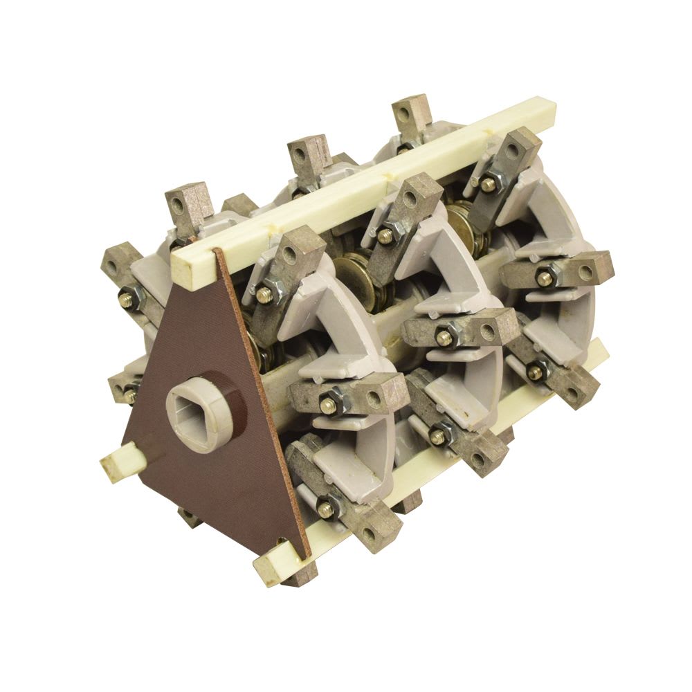 CONMUTADOR 35KV 300A 5 POSICIONES TRIFÁSICO DELTA 2237179C02M COOPER POWER3