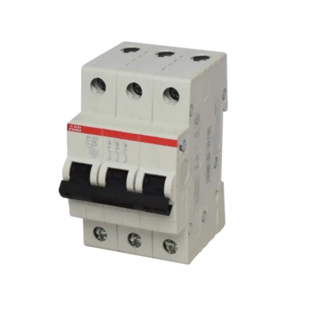 INTERRUPTOR TERMOMAGNETICO FIJO 3X6A 10/6KA 230/400V TIPO C DIN 2CDS213001R0064 ABB1