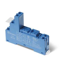 ZOCALO RECTANGULO PARA RELEENCHUFABLE 8 PINES 8A S.4052 TORNILLO 9505SPA FINDER