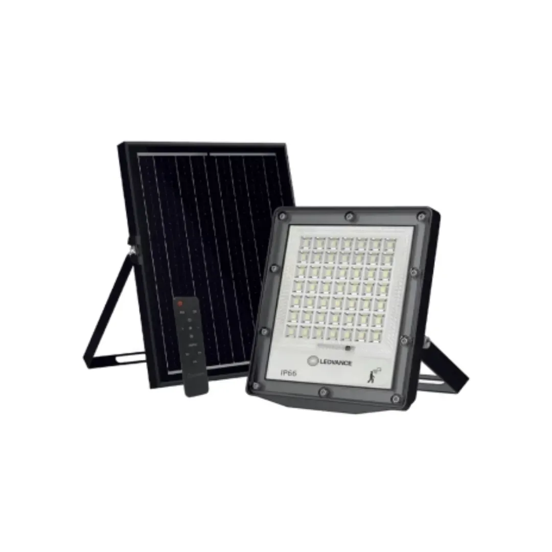 REFLECTOR SOLAR FLOODLIGHT 4500LM 865 21W IP66 7022218 LEDVANCE1