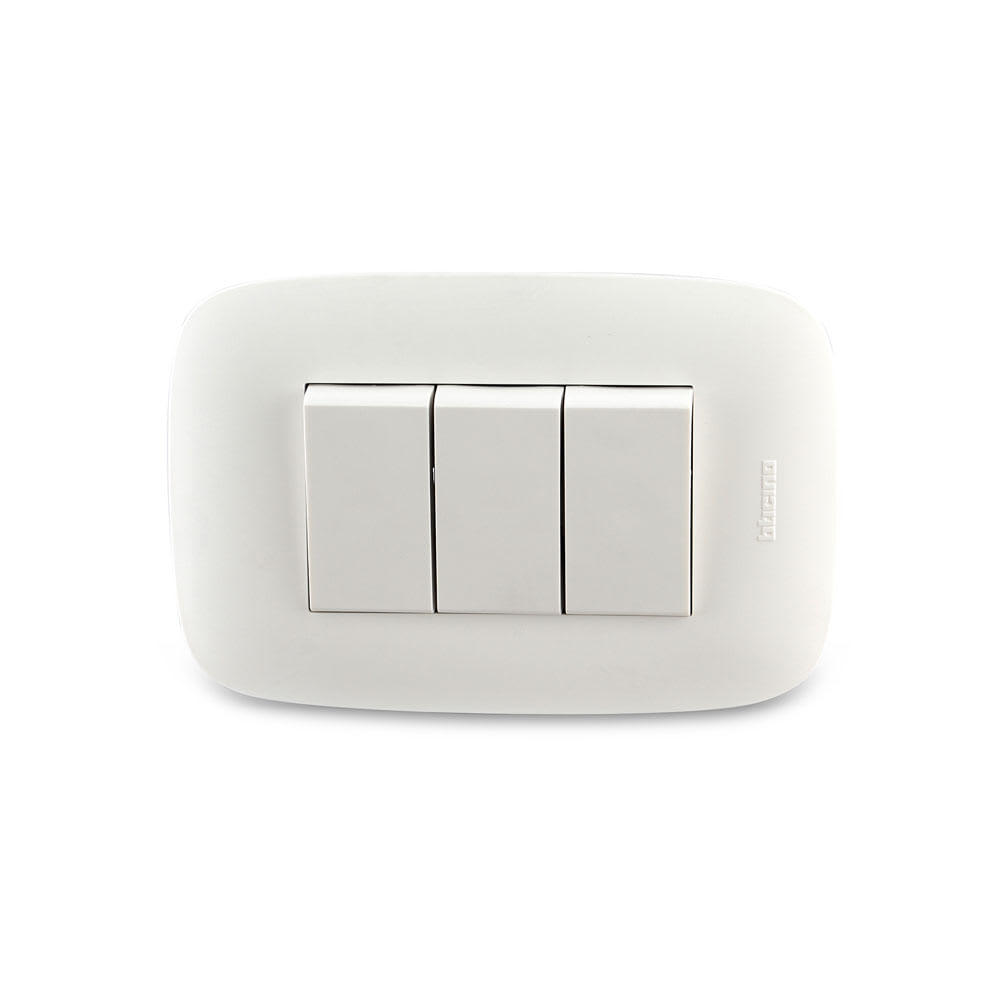 INTERRUPTOR TRIPLE SENCIA BTICINO