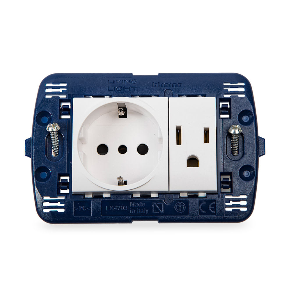 TOMA AMERICANA + TOMA SCHUKO LIGHT BTICINO1