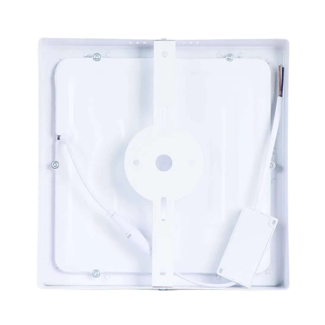 DOWNLIGHT ADOSABLE CUADRADO 18W LUZ FRIA ORANGE2