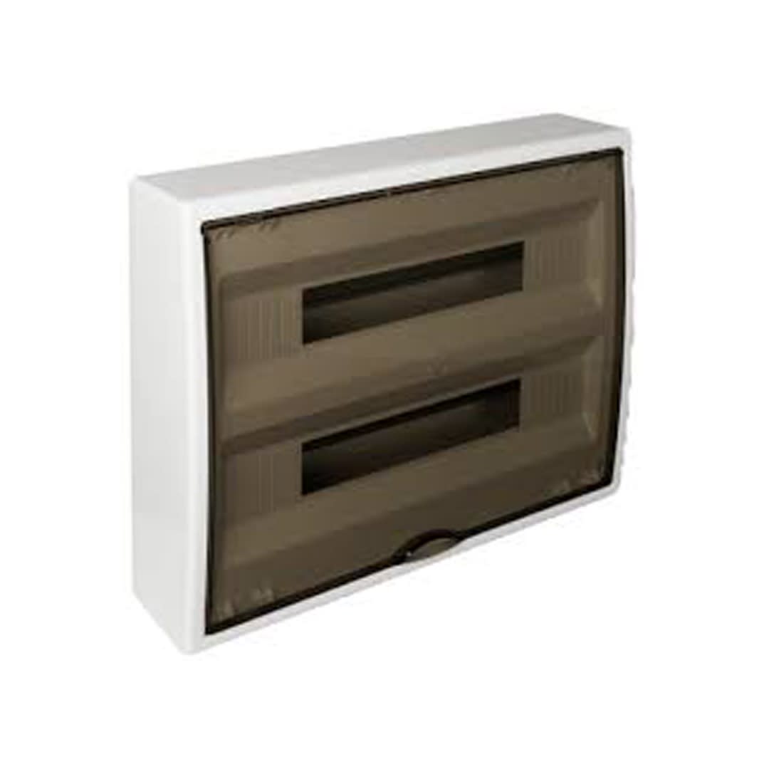 TABLERO ADOSADO TERMOPLASTICO 36P PUERTA FUME VERTICAL 423X351X104MM SOLERA1