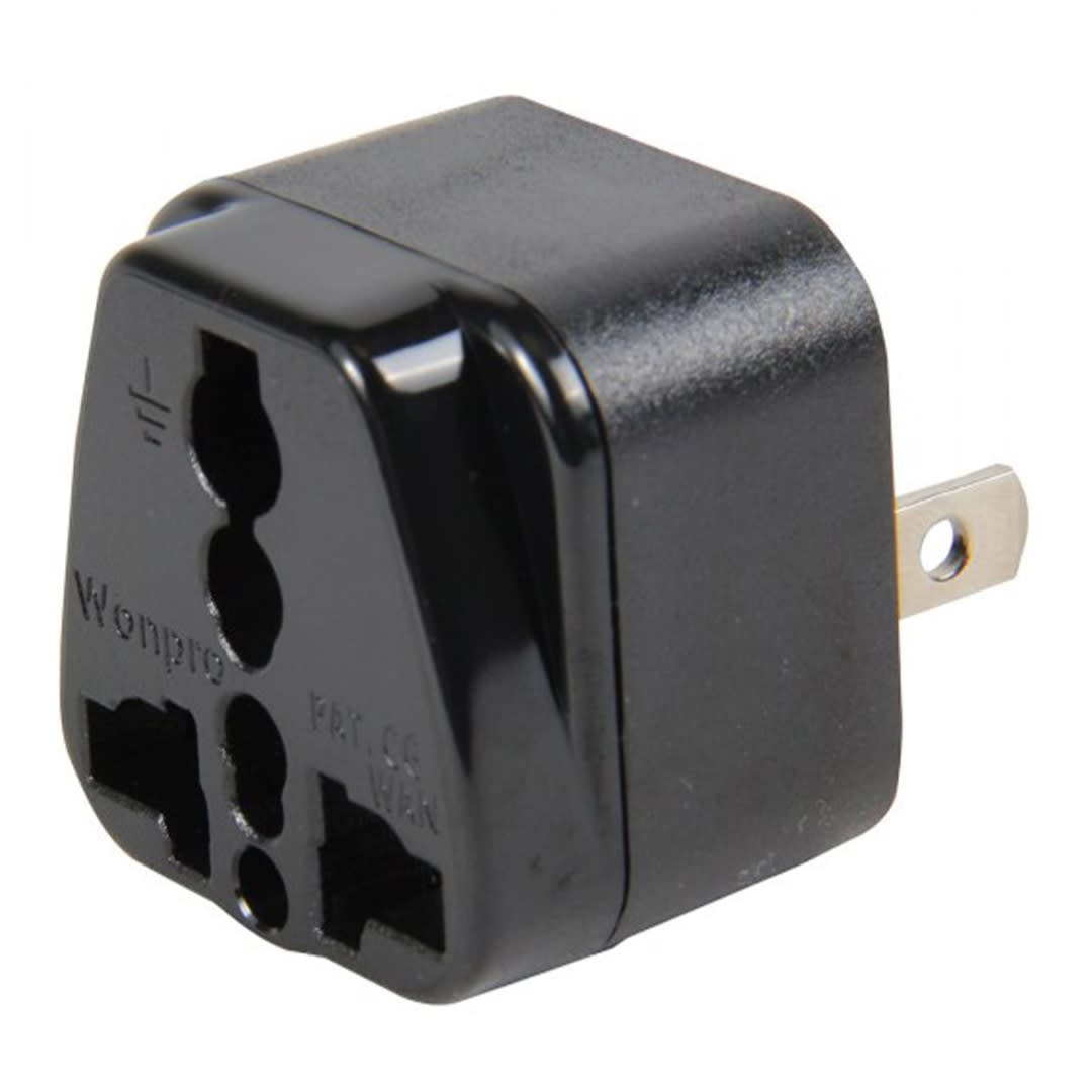 ADAPTADOR UNIVERSAL ESPIGA PLANA 10A 250V COLOR NEGRO WONPRO1