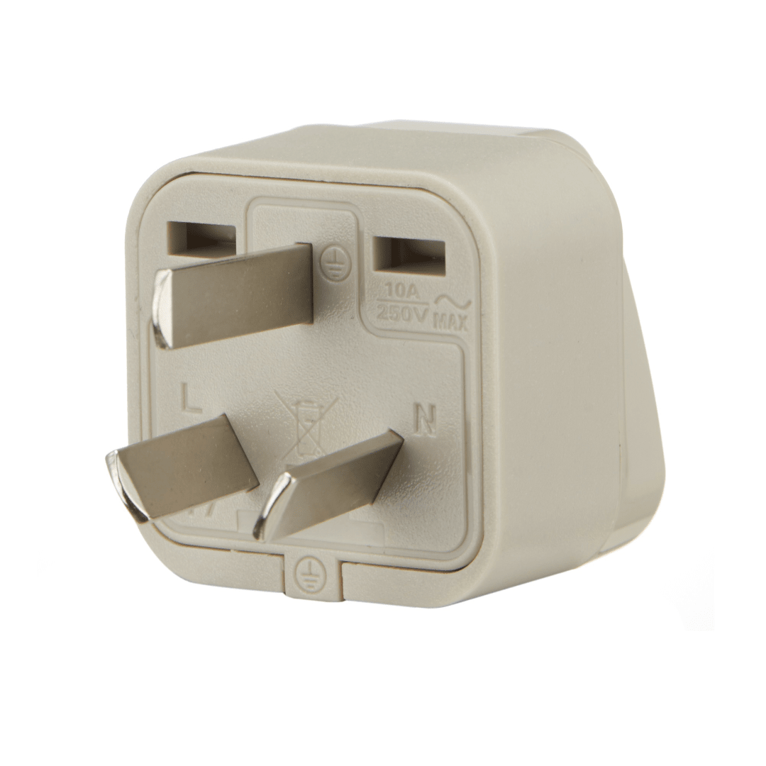 ADAPTADOR UNIVERSAL 10A 250V PARA USO ARGENTINO COLOR GRIS WONPRO1