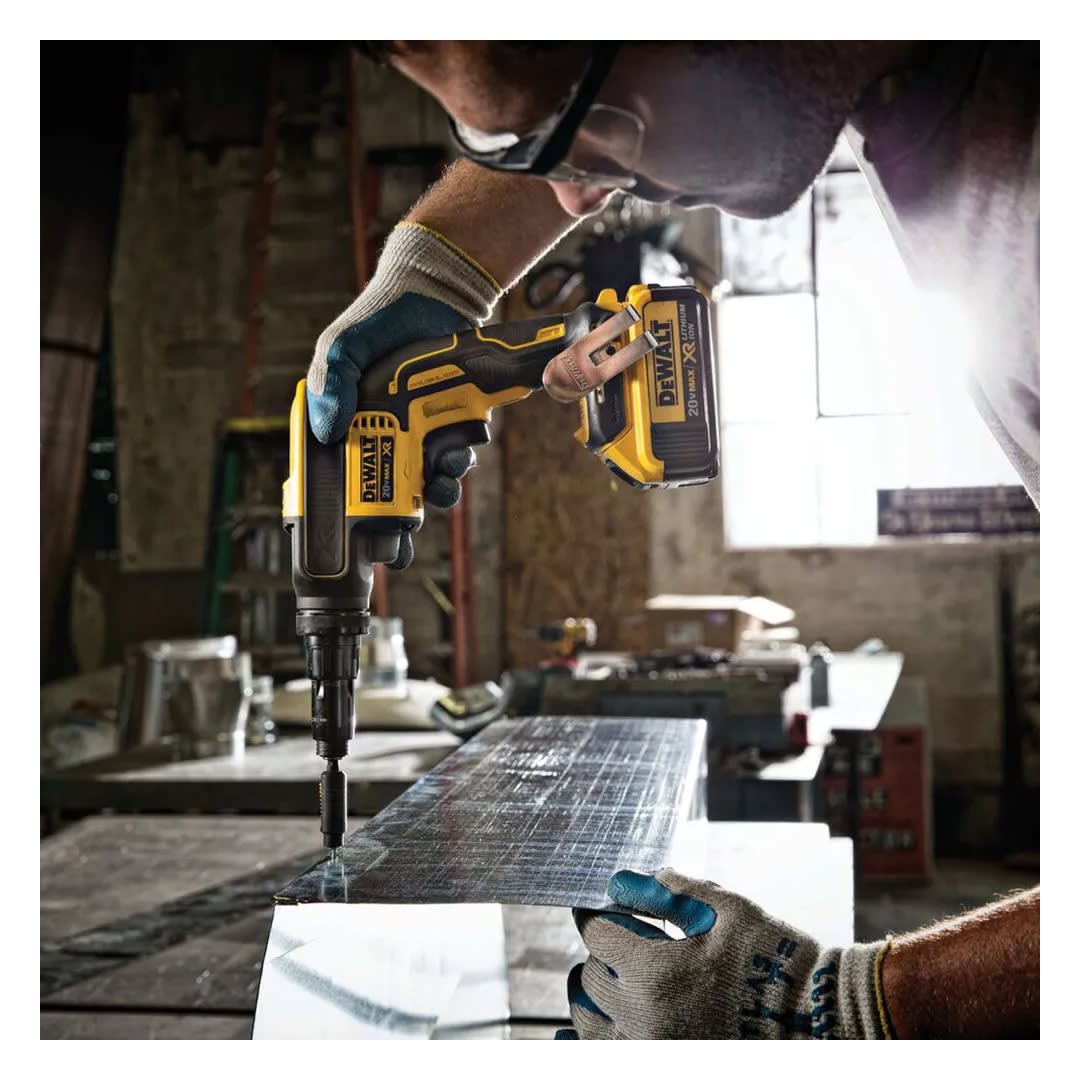 ATORNILLADOR DRYWALL 1/4'' 20V BRUSHLESS DCF622B (SIN BATERIA) DEWALT3