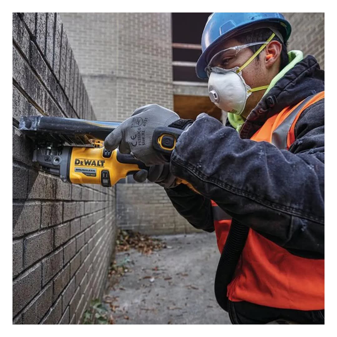 AMOLADORA ANGULAR 4-1/2'' 60V BRUSHLESS FLEXVOLT DCG418B (SIN BATERIA) DEWALT4