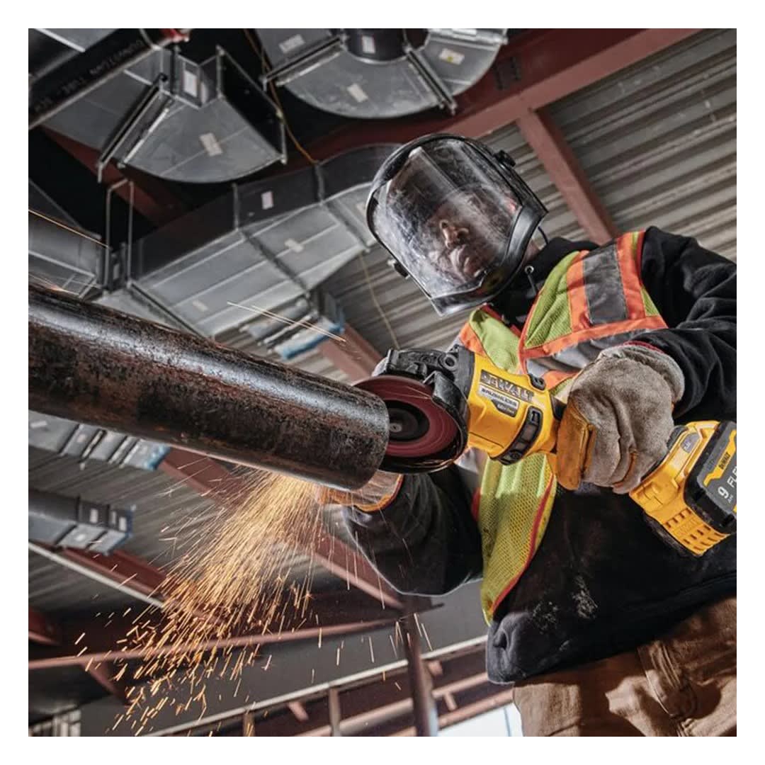 AMOLADORA ANGULAR 4-1/2'' 60V BRUSHLESS FLEXVOLT DCG418B (SIN BATERIA) DEWALT6