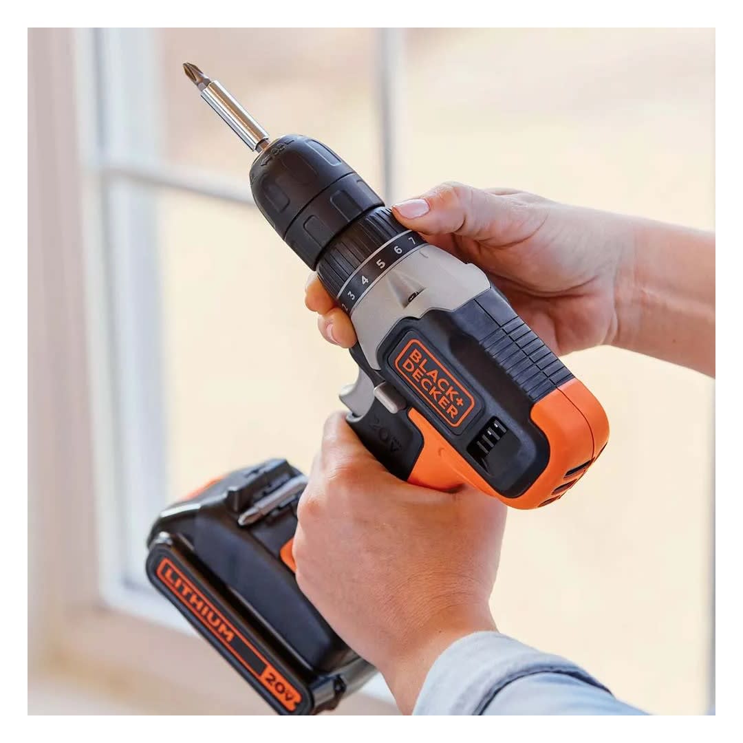 TALADRO ATORNILLADOR 3/8'' 20V BCD702C1 BLACK & DECKER4