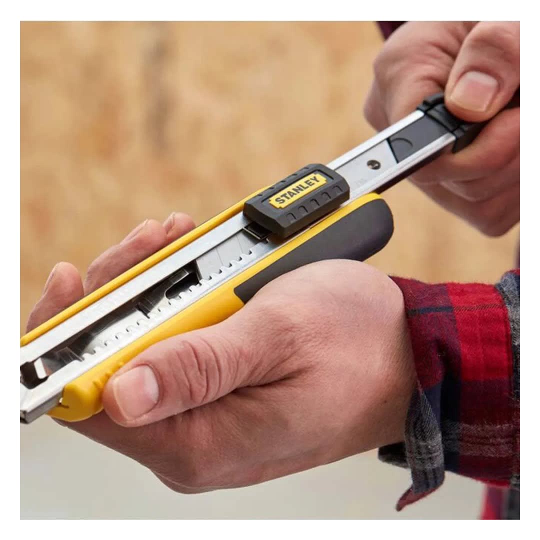 CUCHILLA SNAP-OFF FATMAX 18MM 10-481 STANLEY1