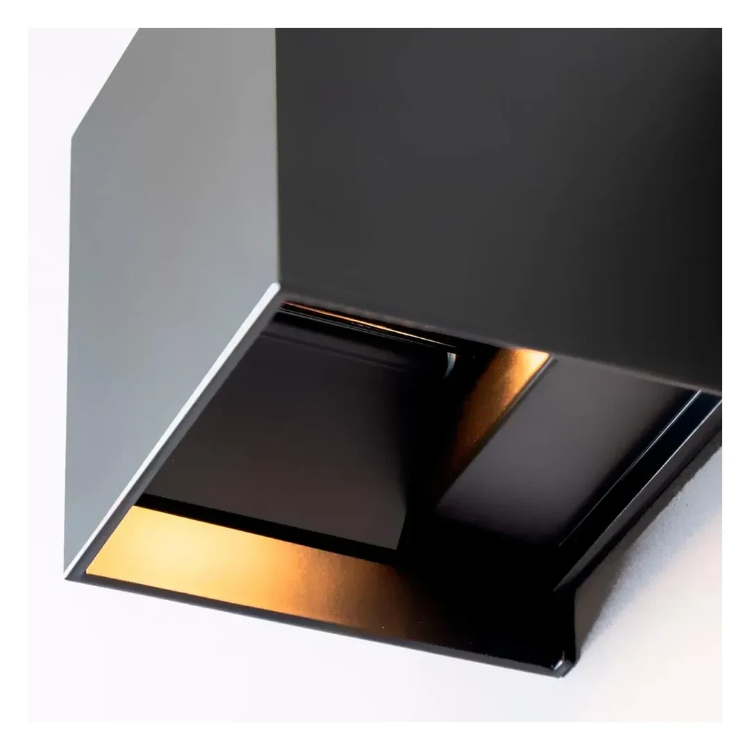 APLIQUE EXTERIOR CUBO LED 6W LUZ CALIDA IP65 NEGRO LIGHTECH6