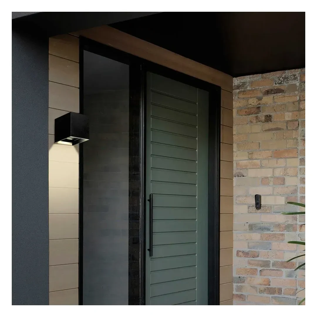 APLIQUE EXTERIOR CUBO LED 6W LUZ CALIDA IP65 NEGRO LIGHTECH7