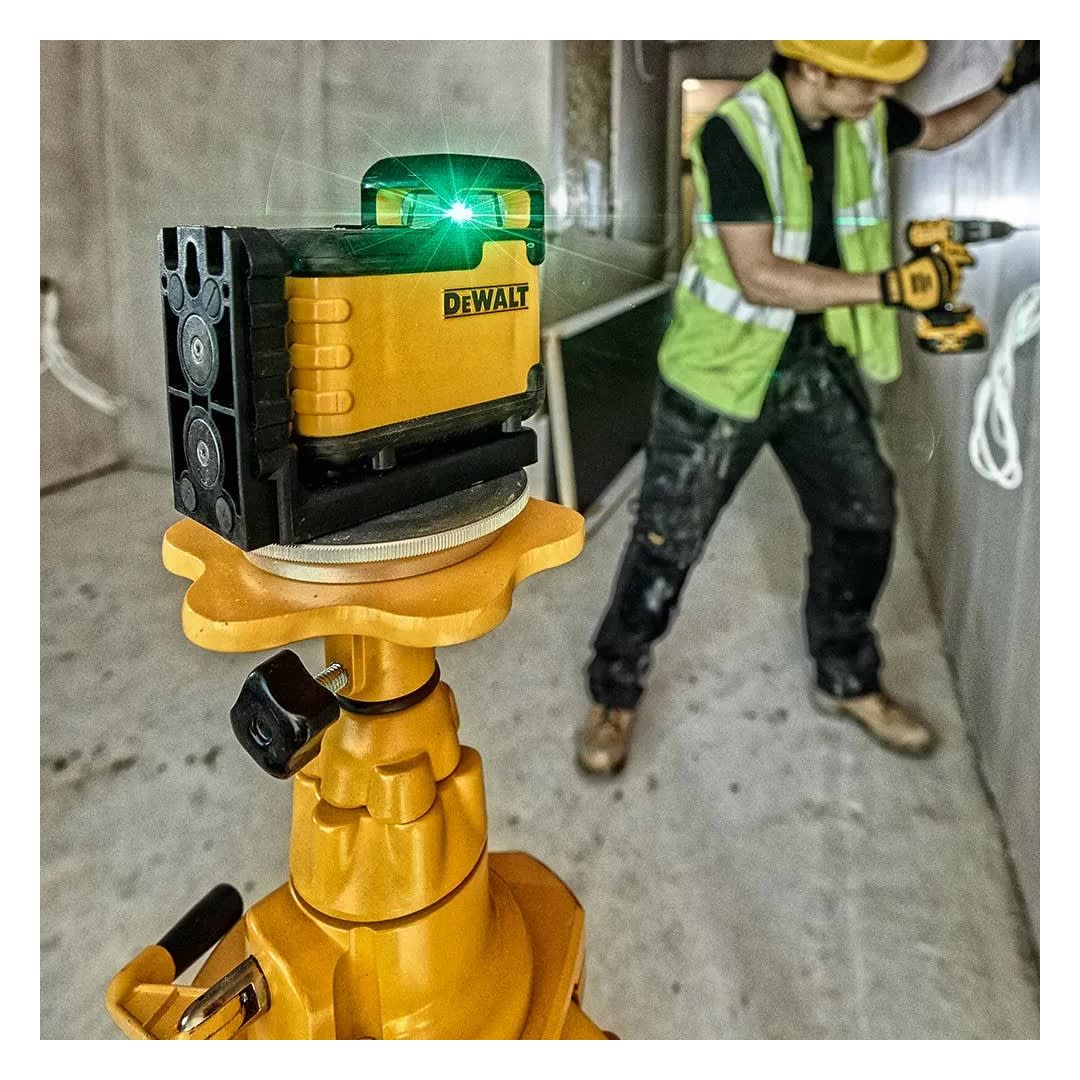 NIVEL LASER LINEAS CRUZADAS 360° VERDE DW03601CG DEWALT6