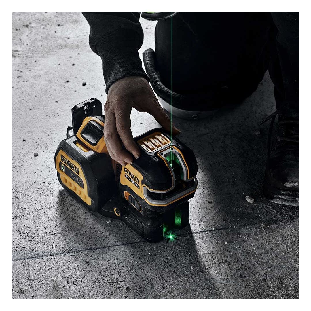 NIVEL LASER COMBINADO 5 LINEAS Y 2 PUNTO VERDE 20V DCLE34520GB DEWALT3
