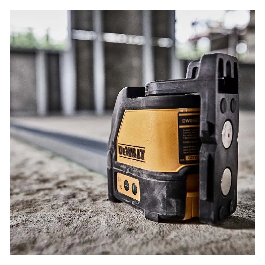 NIVEL LASER LINEAS CRUZADAS VERDE DW088CG DEWALT3