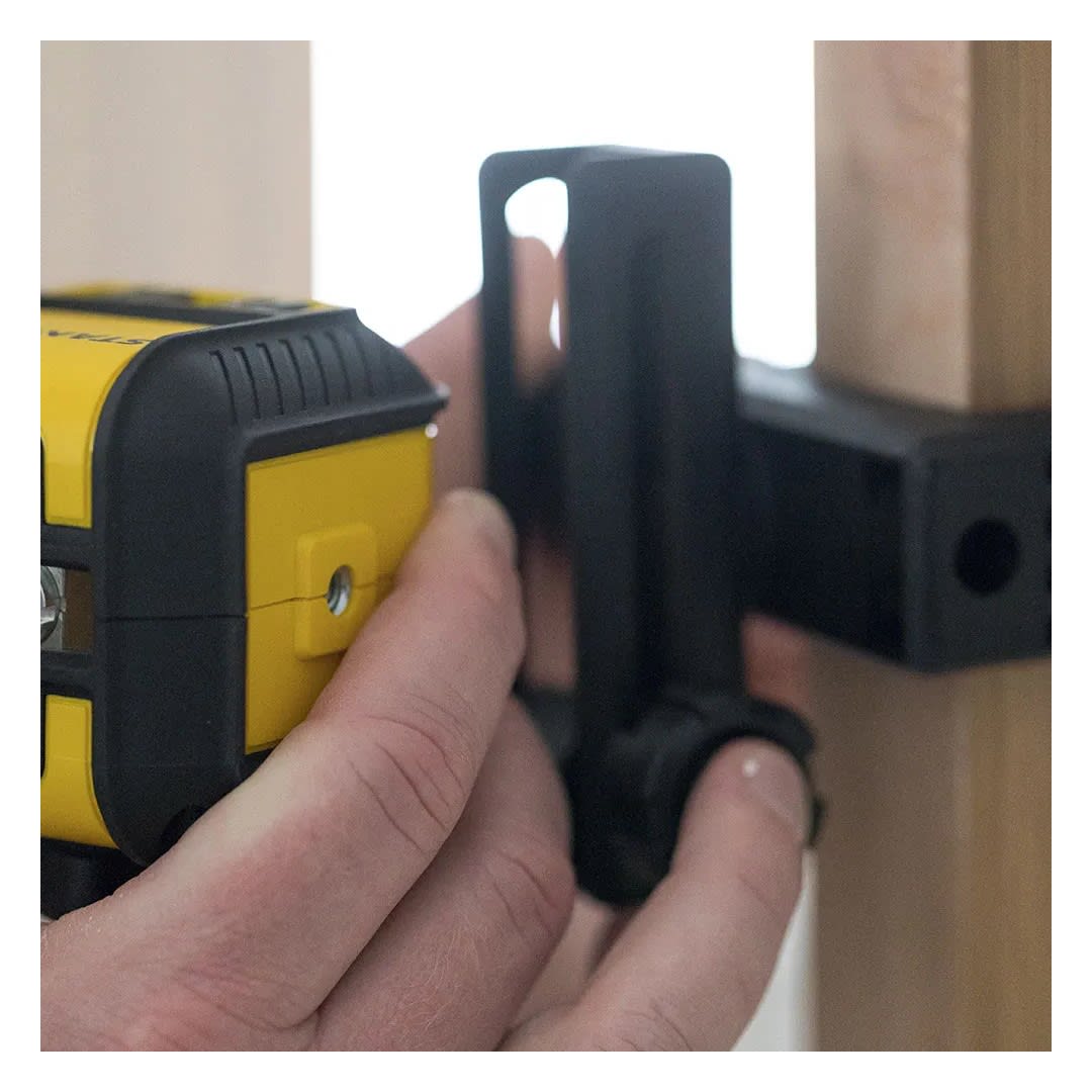 NIVEL LASER LINEAS CRUZADAS ROJO CUBIX STHT77498 STANLEY9