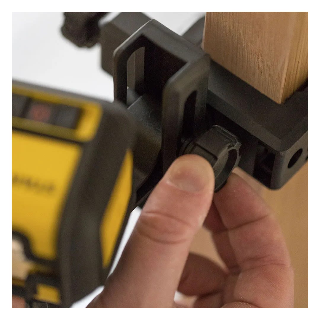 NIVEL LASER LINEAS CRUZADAS ROJO CUBIX STHT77498 STANLEY12