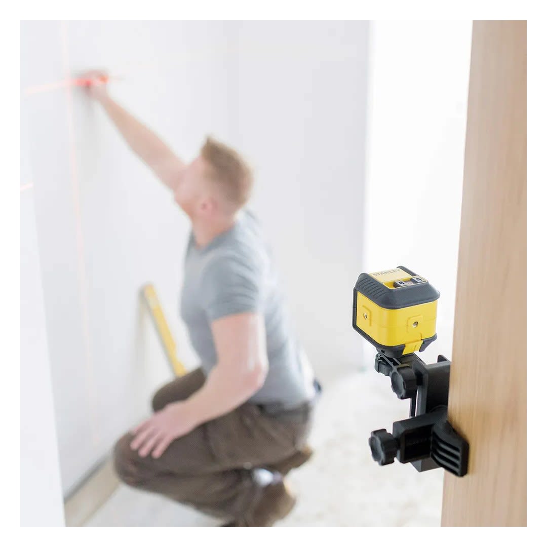 NIVEL LASER LINEAS CRUZADAS ROJO CUBIX STHT77498 STANLEY14
