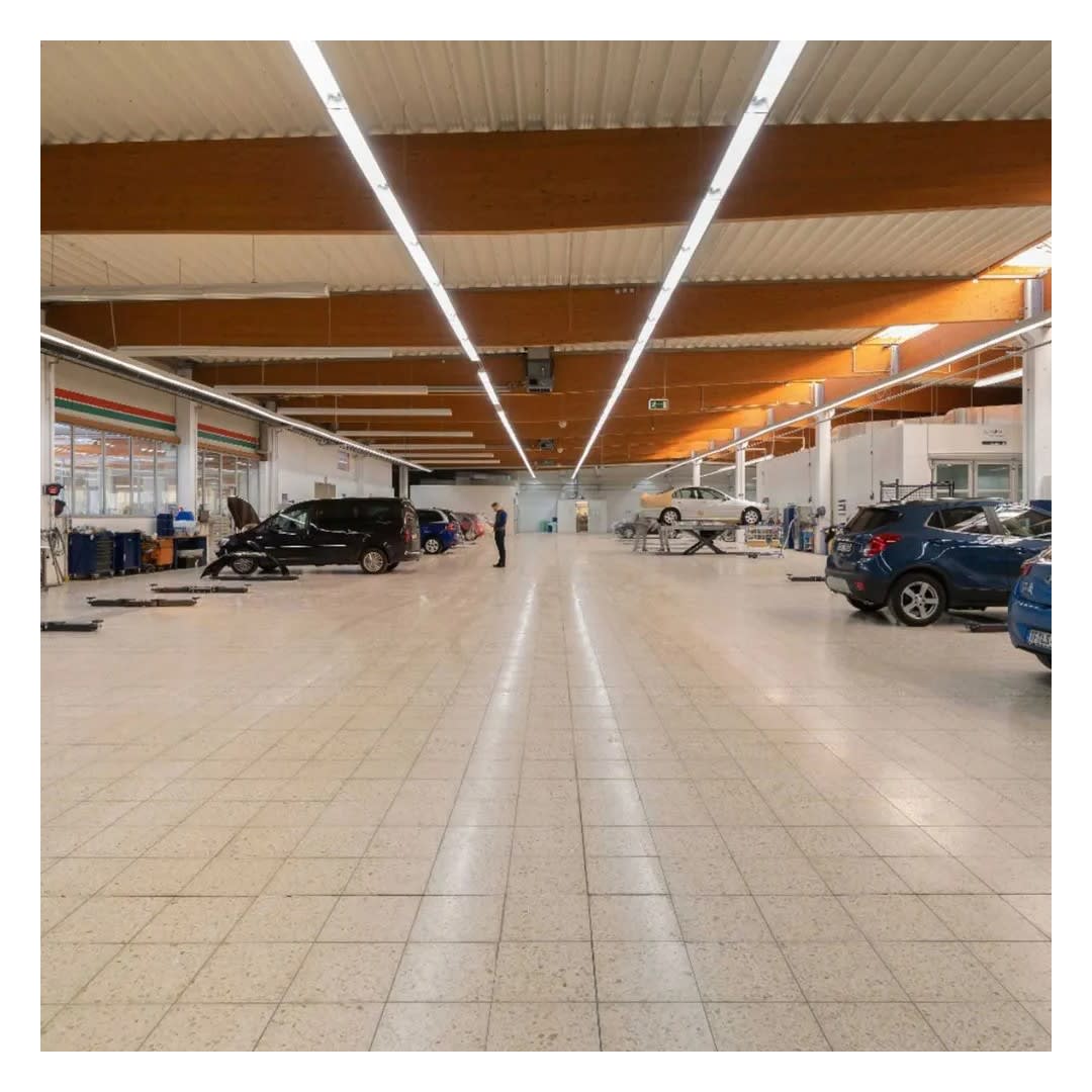 TUBO LED LEDVANCE T8 G13 8W LUZ FRIA LEDVANCE1