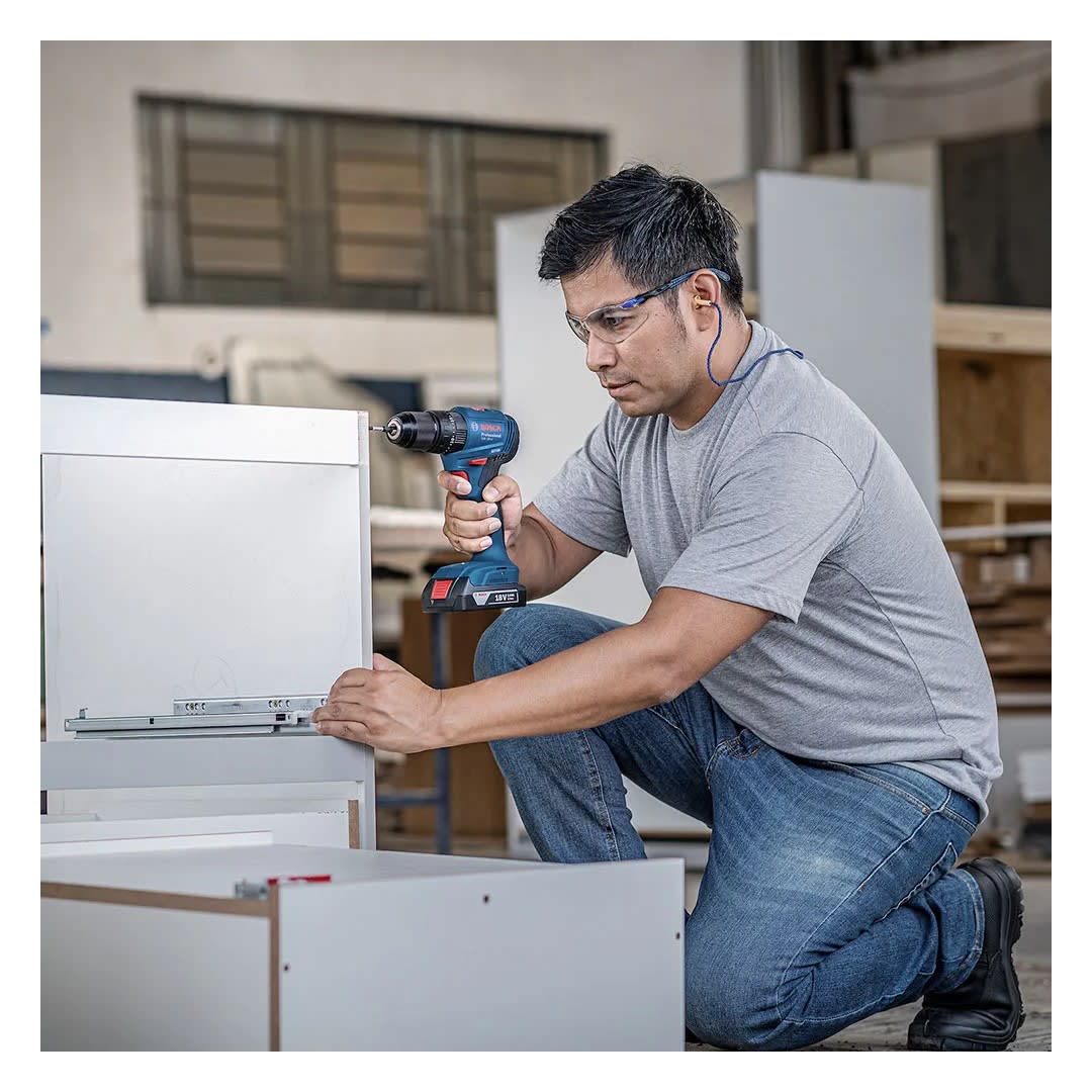 ATORNILLADOR GSR 185-LI + 2 BATERIAS + CARGADOR + MALETA BOSCH2