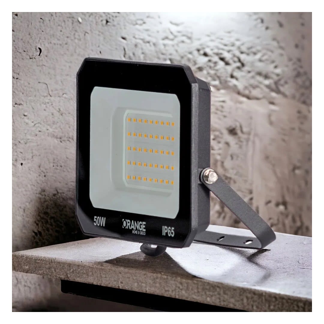 REFLECTOR LED 50W NEGRO LUZ CALIDA ORANGE5