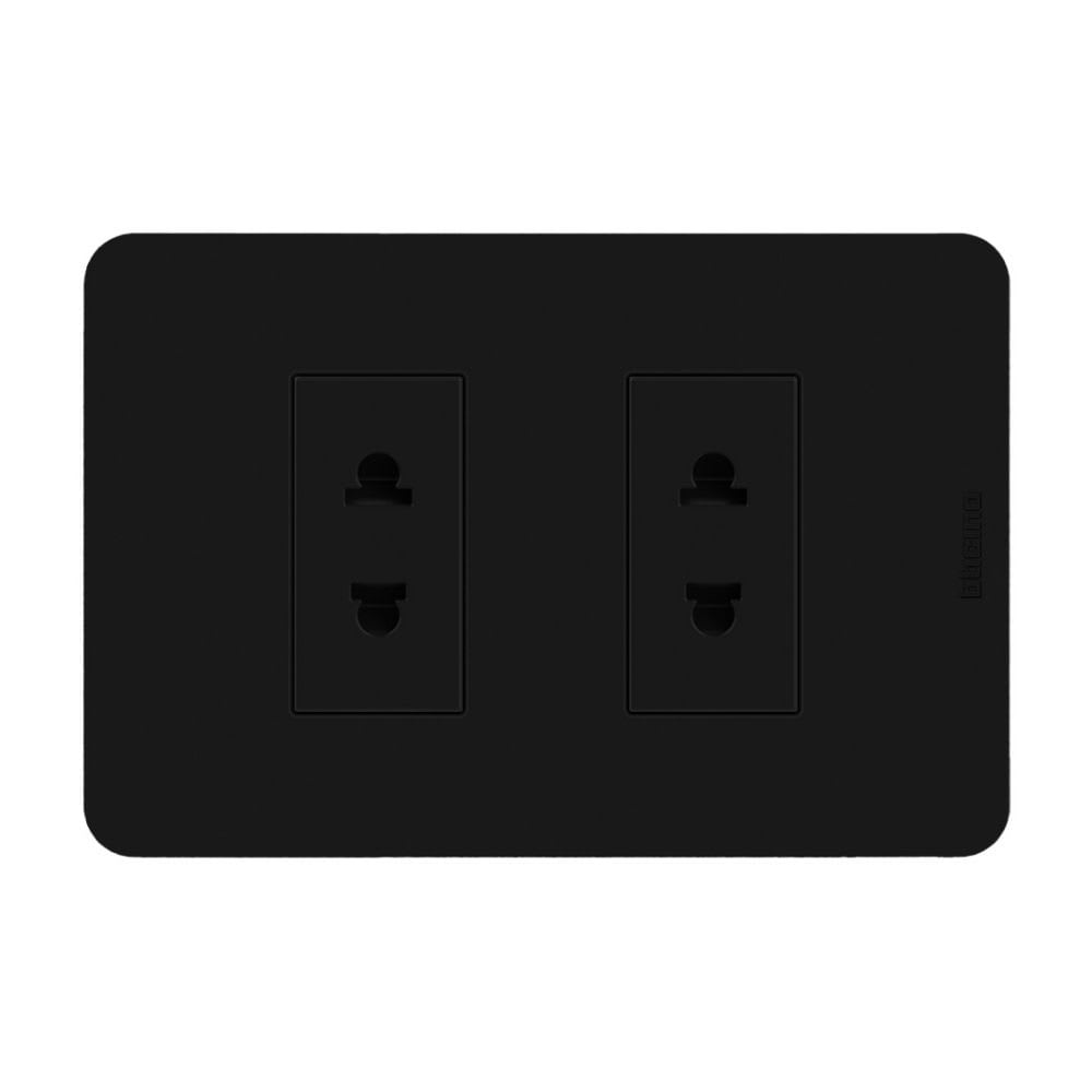 TOMACORRIENTE UNIVERSAL DOBLE NEGRO MATIX GO BTICINO
