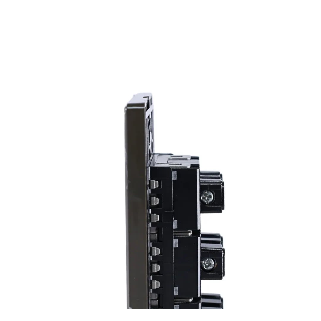 PLACA ARMADA TOMACORRIENTE TRIPLE UNIVERSAL ACERO INOXIDABLE ORANGE5