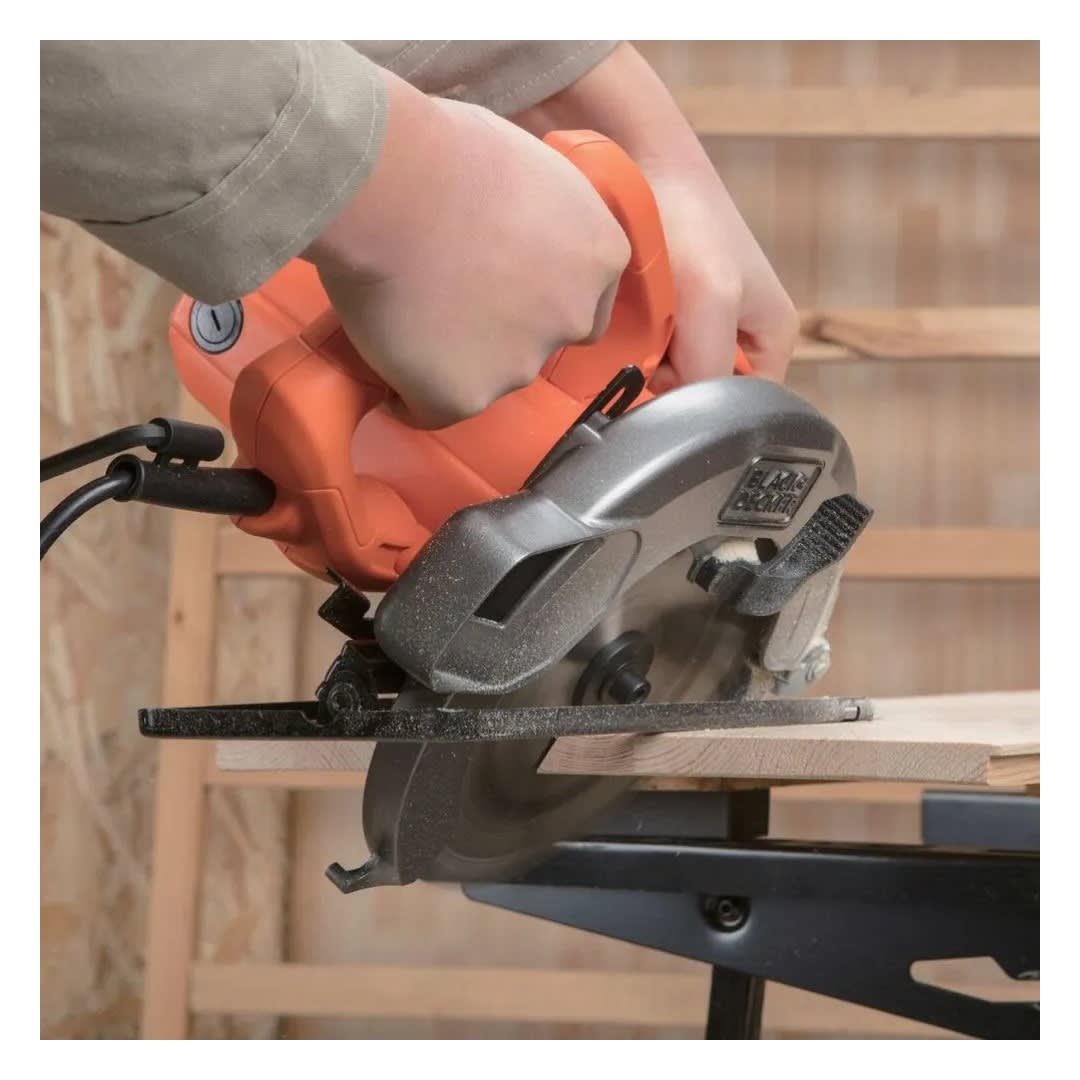 ATORNILLADOR CD121K50 CON SET DE 50 PIEZAS, SIERRA CIRCULAR Y LIJADORA BLACK & DECKER2