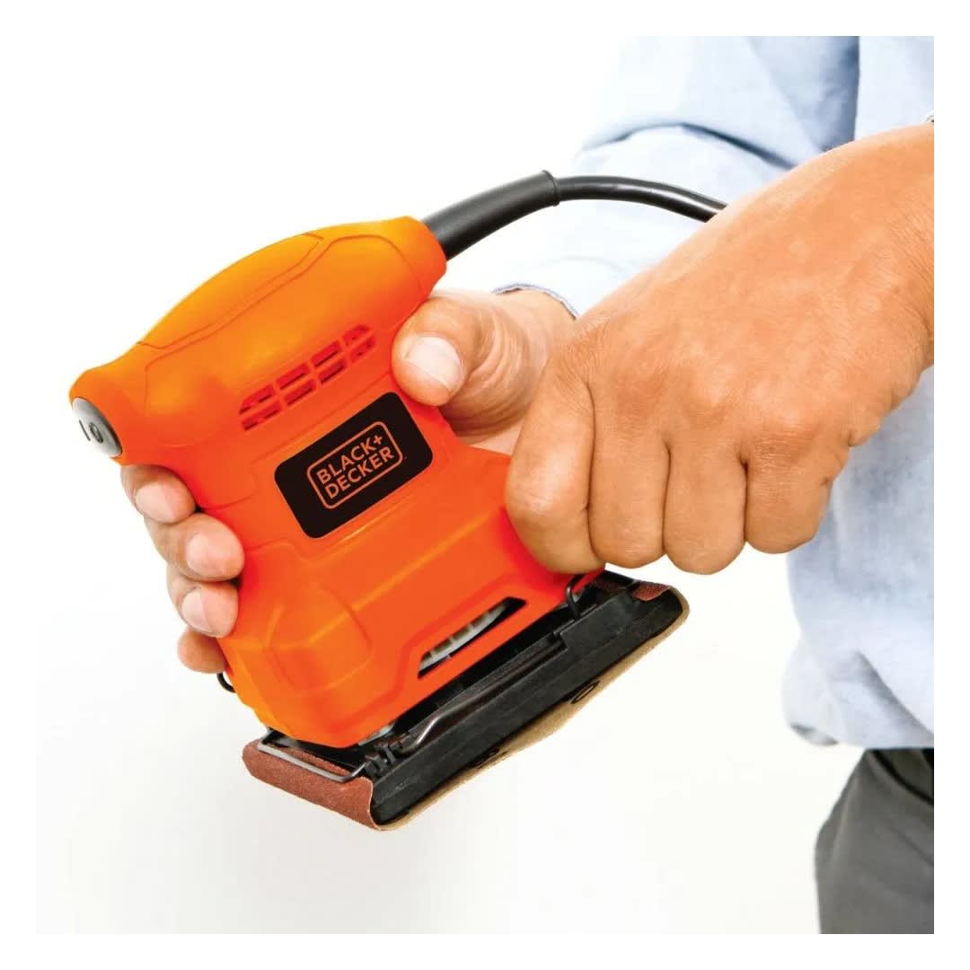 ATORNILLADOR CD121K50 CON SET DE 50 PIEZAS, SIERRA CIRCULAR Y LIJADORA BLACK & DECKER13