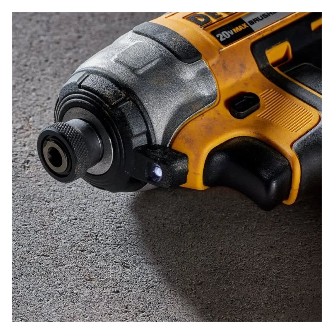 DESTORNILLADOR DE IMPACTO BRUSHLEES 20V MAX CON 2 BATERIAS 2AH DEWALT2