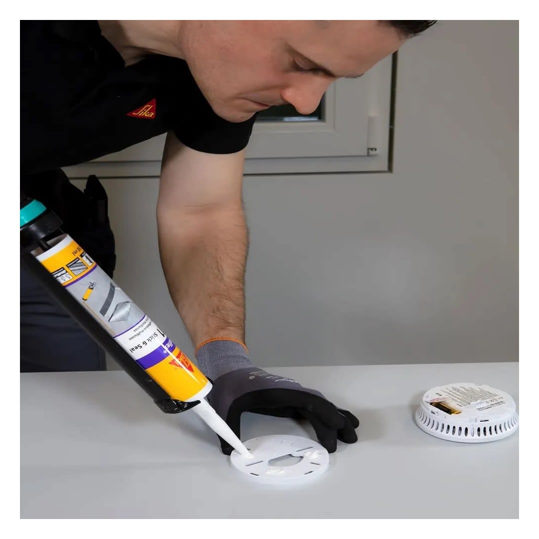 ADHESIVO Y SELLANTE MULTRIPROPOSITO FLEX-111 290ML SIKA2